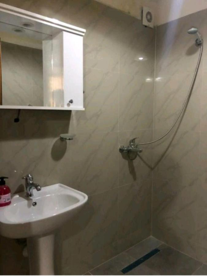 Miziriguesthouse Gjirokaster Bagian luar foto