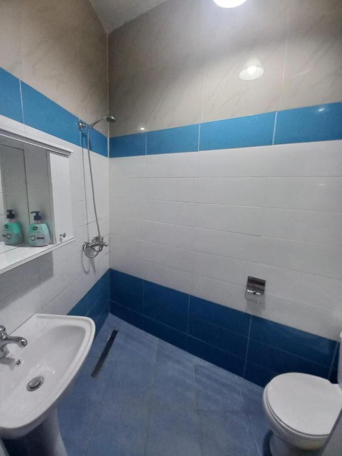 Miziriguesthouse Gjirokaster Bagian luar foto